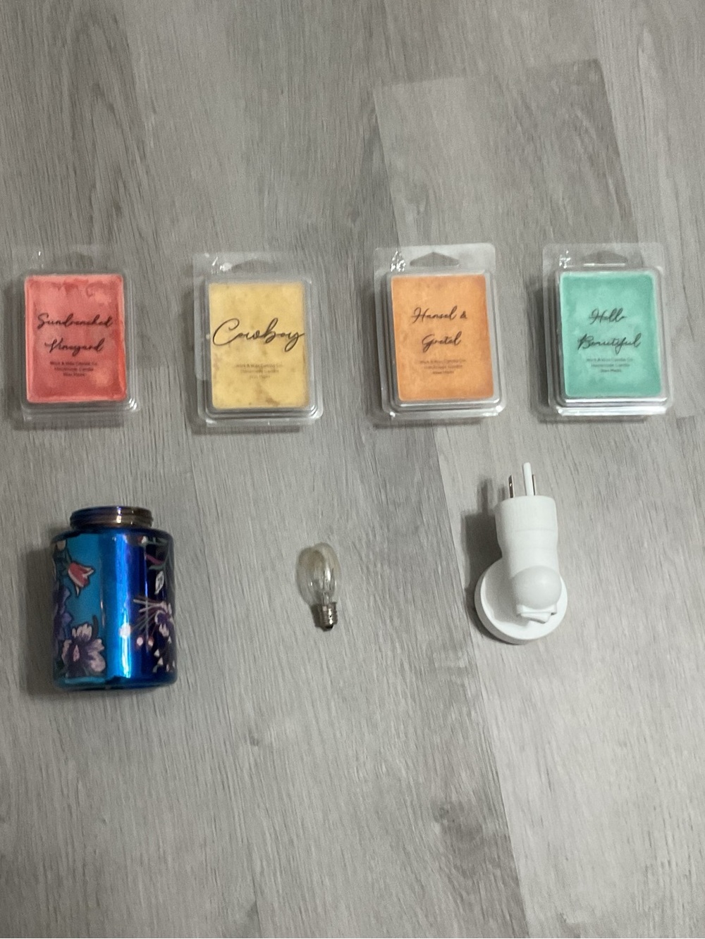 Floral Blue Wax Warmer Jar with Wax Melts and Bulb